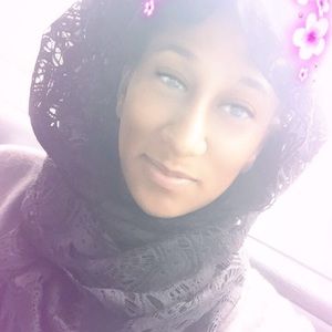 Meet your Posher, Fatma